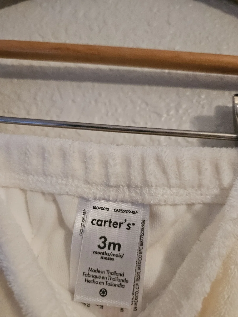 carters 2 piece white sweater suit, 3 months